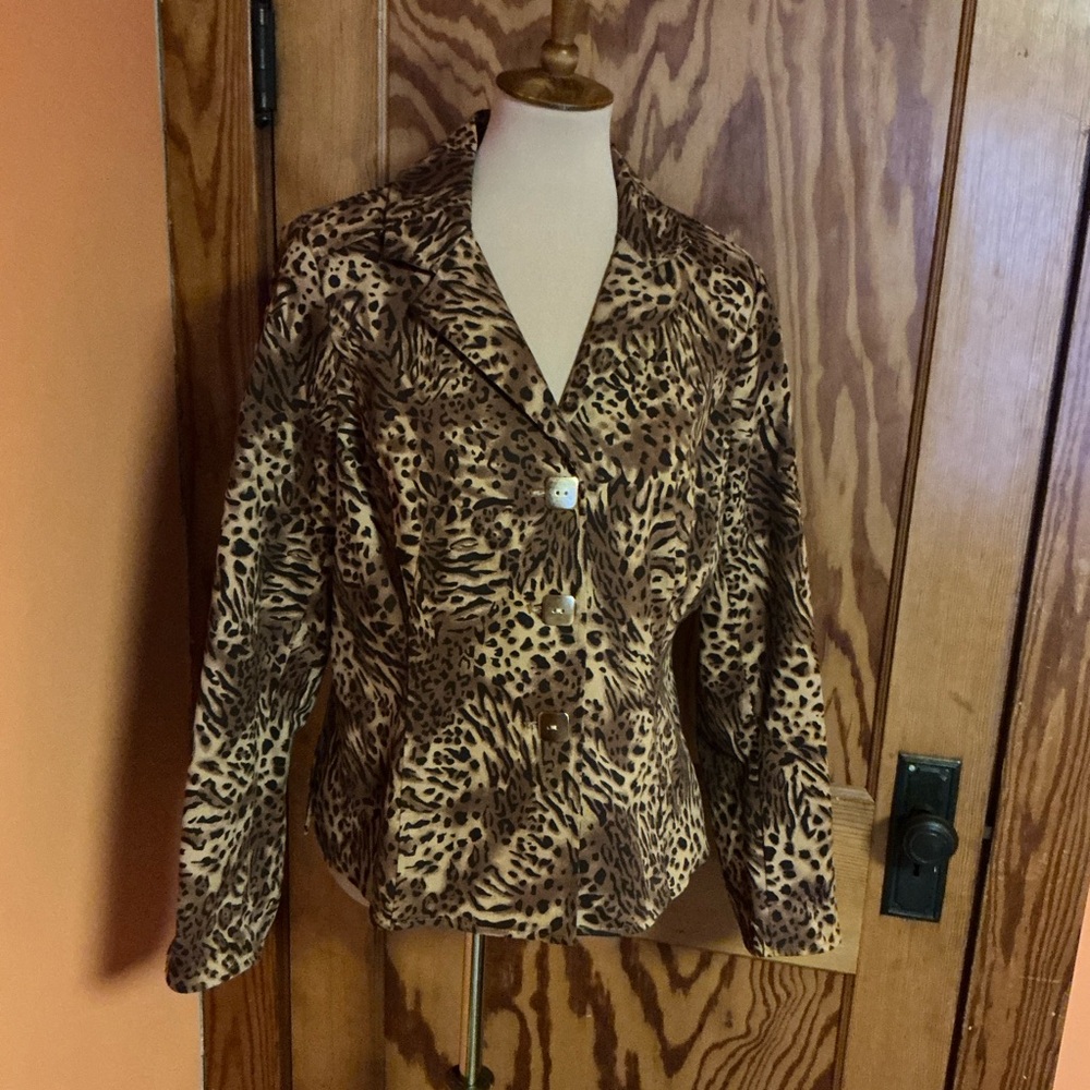 Joan Rivers Animal Print Jacket - Picture 11 of 14